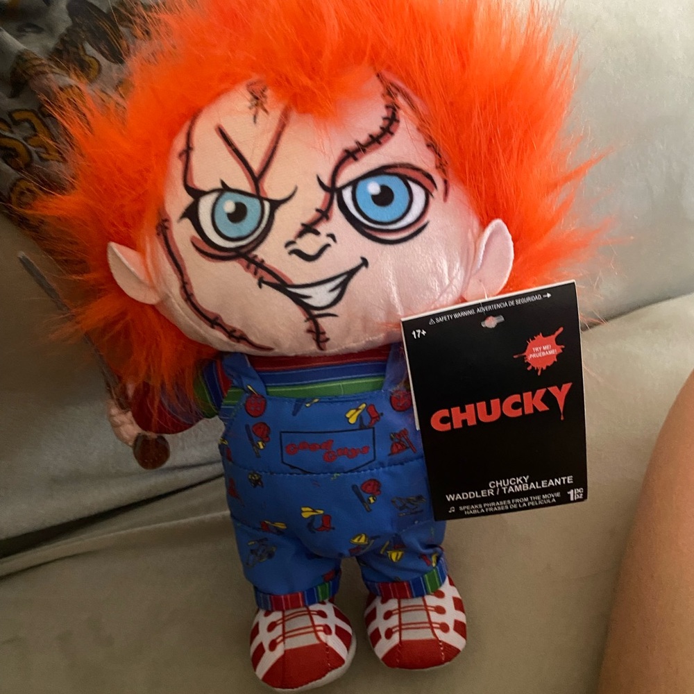 NWT Animated Chucky Plush Waddler Doll